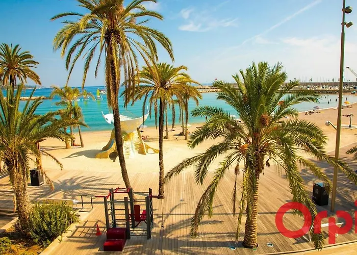 Climatisé Avec Terrasse, Centre-ville De Menton, à Deux Pas Des Plages - Fr-1-647-24 *